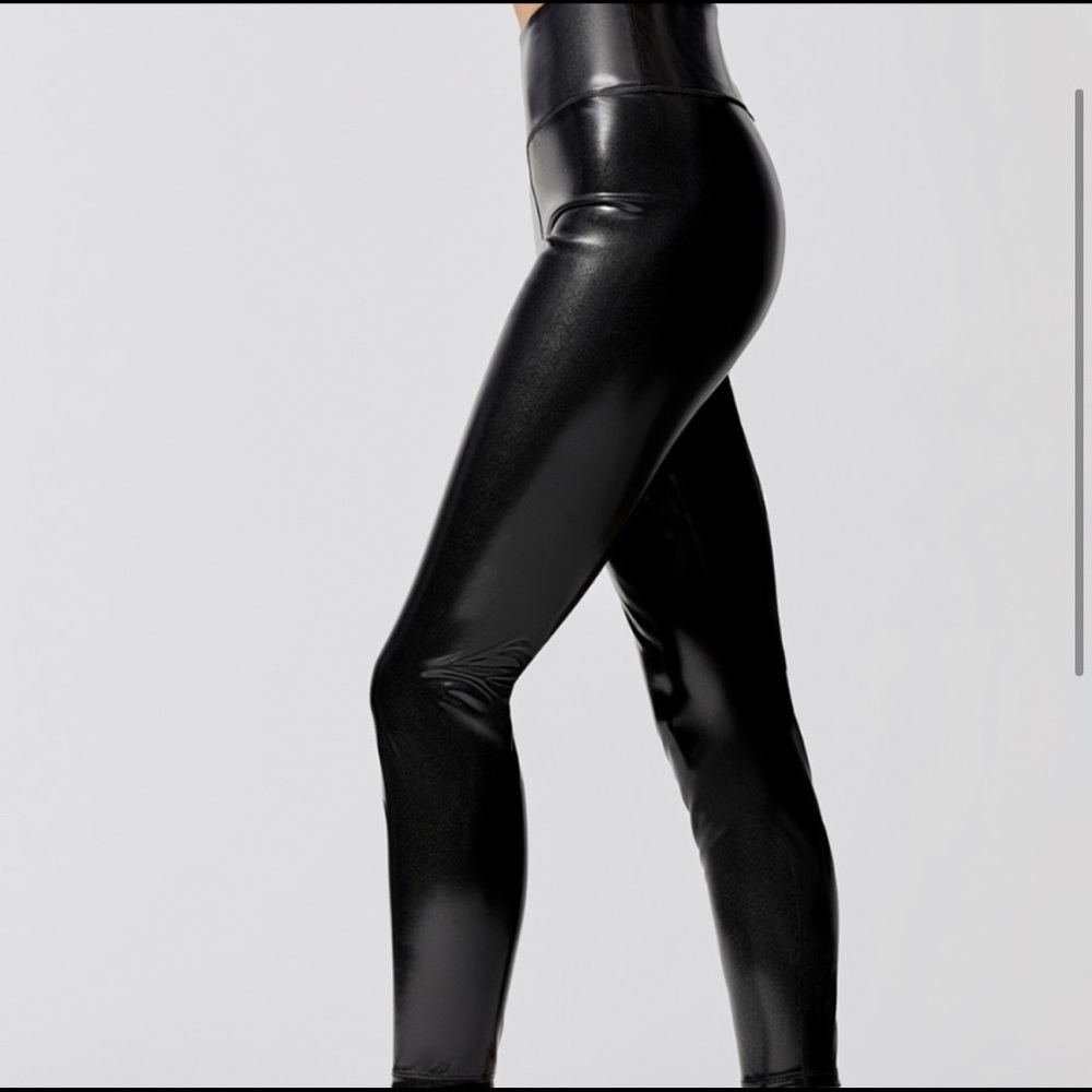 NWT Carbon38 XS Black Patent Leggings, 7/8